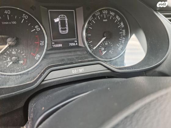 סקודה אוקטביה Ambition אוט' 1.2 (105 כ''ס) בנזין 2015 למכירה בירושלים