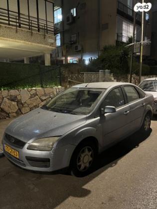 פורד פוקוס Trend סדאן אוט' 1.6 (100 כ''ס) בנזין 2008 למכירה בבת ים