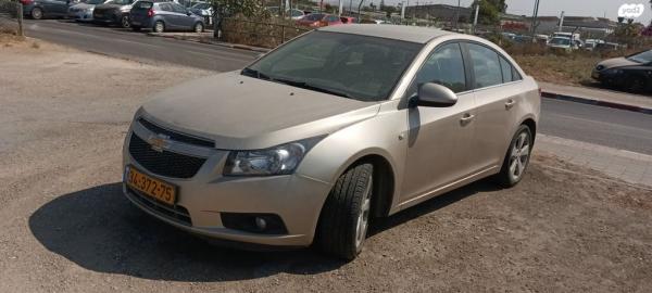 שברולט קרוז LT סדאן אוט' 1.8 (140 כ''ס) בנזין 2011 למכירה בכפר סבא