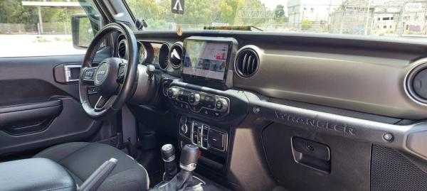 ג'יפ / Jeep רנגלר ארוך 4X4 Sport S אוט' 2.0 (270 כ''ס) בנזין 2021 למכירה בכאבול