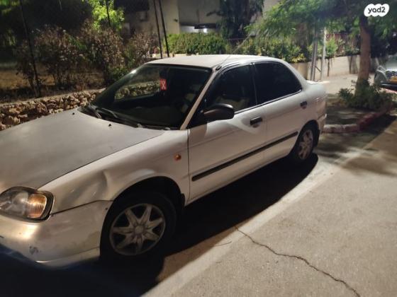 סוזוקי בלנו GLX ידני 1.6 (96 כ''ס) בנזין 2001 למכירה בבני ברק