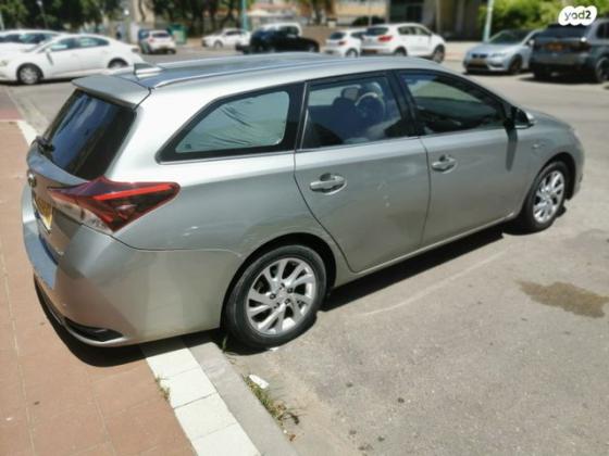 טויוטה אוריס הייבריד TS סטיישן הייבריד אוט' 1.8 (99 כ"ס) בנזין 2016 למכירה באשדוד