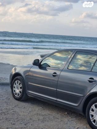 סקודה אוקטביה Ambiente אוט' 1.2 (105 כ''ס) בנזין 2012 למכירה בכאוכב אבו אל היגא