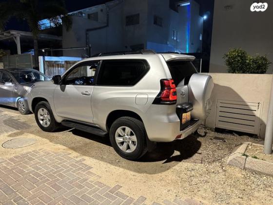 טויוטה לנד קרוזר קצר 4X4 Luxury אוט' דיזל 2.8 (177 כ"ס) דיזל 2018 למכירה ביהוד מונוסון
