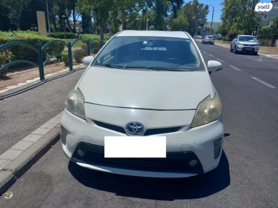 טויוטה פריוס GLI הייבריד אוט' 1.8 (99 כ"ס) בנזין 2014 למכירה באשדוד