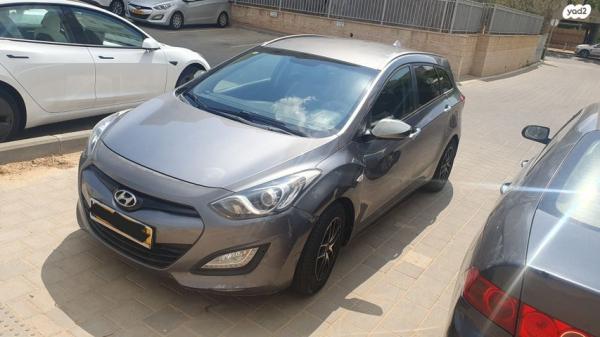 יונדאי i30 Inspire אוט' 1.6 (135 כ"ס) בנזין 2014 למכירה במזכרת בתיה