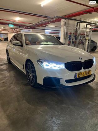 ב.מ.וו סדרה 5 530E IPer Exclusive-M הייבריד אוט' 2.0 (184 כ''ס) היברידי חשמל / בנזין 2020 למכירה בראשון לציון