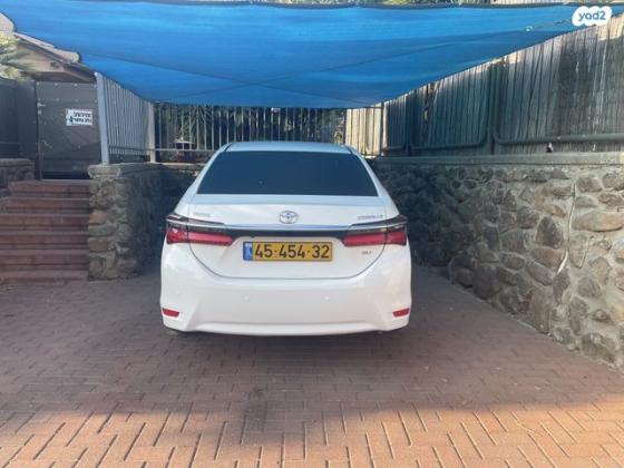 טויוטה קורולה GLI-FL אוט' 1.6 (132 כ''ס) [2013-2016] בנזין 2015 למכירה בקצרין