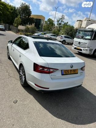 סקודה סופרב (עד 2019) 4X4 L&K אוט' 2.0 (280 כ"ס) בנזין 2019 למכירה בראשון לציון