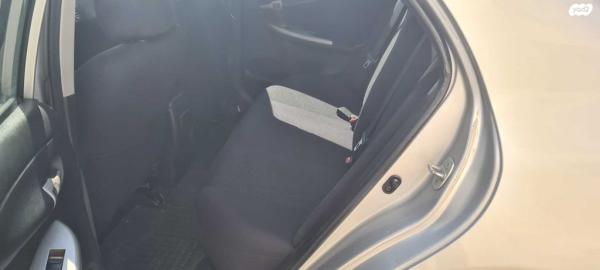 טויוטה קורולה GLI אוט' 1.6 (124 כ''ס) בנזין 2009 למכירה בתל אביב יפו