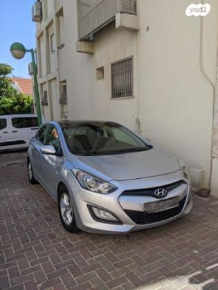 יונדאי i30 Inspire אוט' 1.6 (135 כ"ס) בנזין 2014 למכירה בחיפה