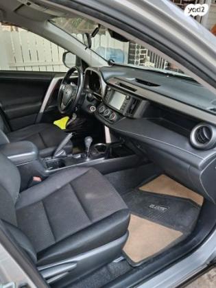 טויוטה RAV4 ארוך 4X4 GLI MC אוט' 2.0 (152 כ"ס) בנזין 2016 למכירה בחדרה