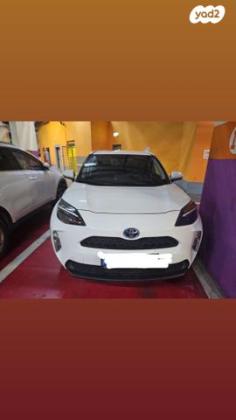 טויוטה יאריס קרוס HSD Eco אוט' 1.5 (92 כ''ס) בנזין 2022 למכירה בראשון לציון
