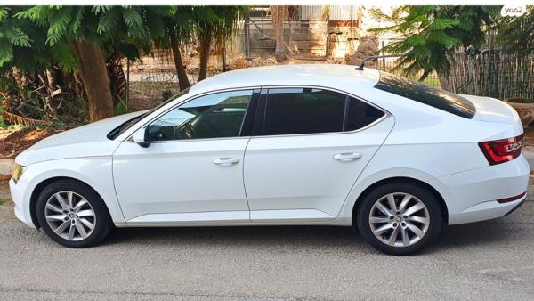 סקודה סופרב (עד 2019) Ambition אוט' 1.8 (180 כ''ס) בנזין 2018 למכירה בבית שמש