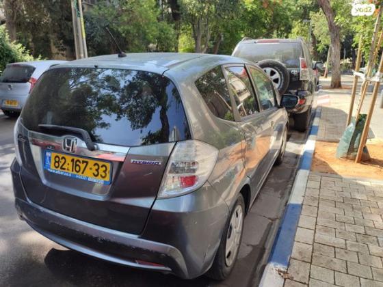 הונדה ג'אז הייבריד הייבריד אוט' 1.3 (102 כ''ס) בנזין 2015 למכירה בתל אביב יפו