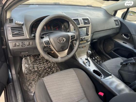 טויוטה אוונסיס אוט' 2.0 (152 כ"ס) [2009-2015] בנזין 2012 למכירה בחיפה