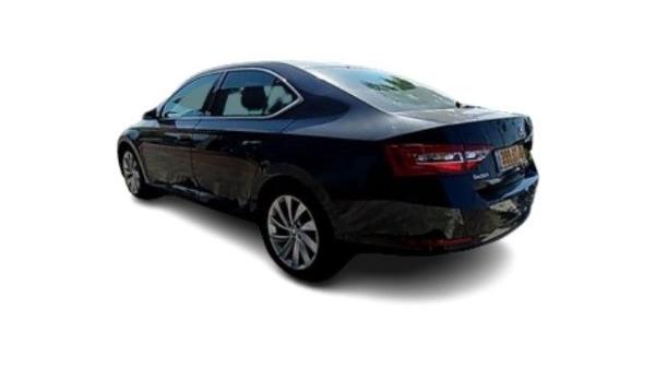 סקודה סופרב (עד 2019) Style אוט' 1.4 (150 כ"ס) בנזין 2018 למכירה ב