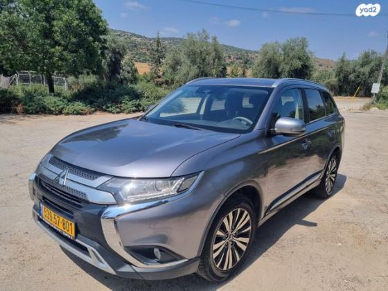מיצובישי אאוטלנדר Instyle אוט' 7 מק' 2.0 (150 כ"ס) בנזין 2019 למכירה באביעזר