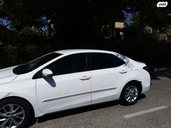 טויוטה קורולה GLI-FL אוט' 1.6 (132 כ''ס) [2013-2016] בנזין 2014 למכירה במצפה יריחו