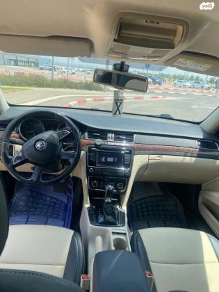 סקודה סופרב (עד 2019) Elegance אוט' 1.8 (160 כ''ס) בנזין 2015 למכירה במצליח