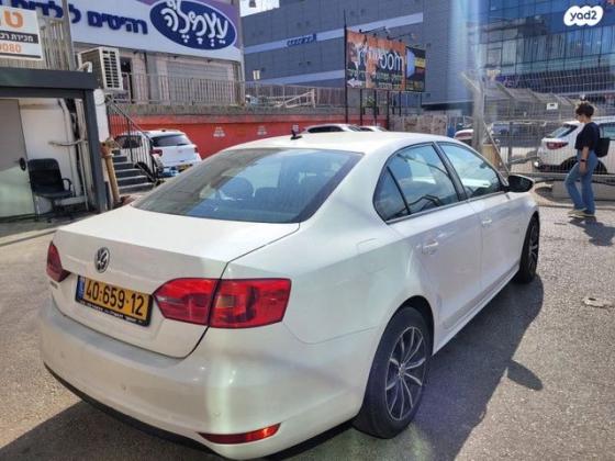 פולקסווגן ג'טה Trendline אוט' 1.2 (105 כ"ס) בנזין 2013 למכירה בנתניה