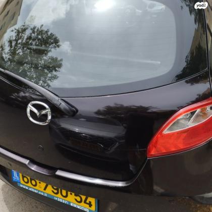 מאזדה H Dynamic אוט' 1.5 (103 כ"ס) בנזין 2014 למכירה בגבעת זאב