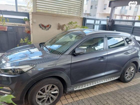 יונדאי טוסון Premium אוט' בנזין 2.0 (155 כ"ס) בנזין 2017 למכירה בפתח תקווה