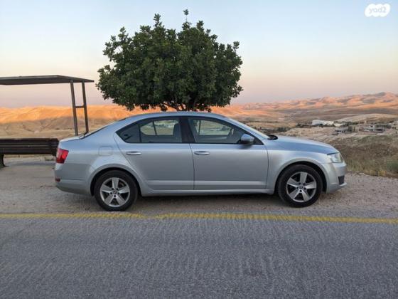 סקודה אוקטביה Ambition אוט' 1.2 (110 כ"ס) בנזין 2016 למכירה בכפר אדומים