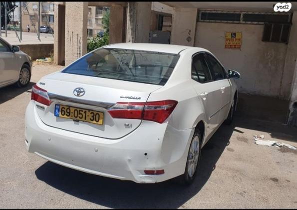 טויוטה קורולה GLI-FL אוט' 1.6 (132 כ''ס) [2013-2016] בנזין 2014 למכירה באשדוד
