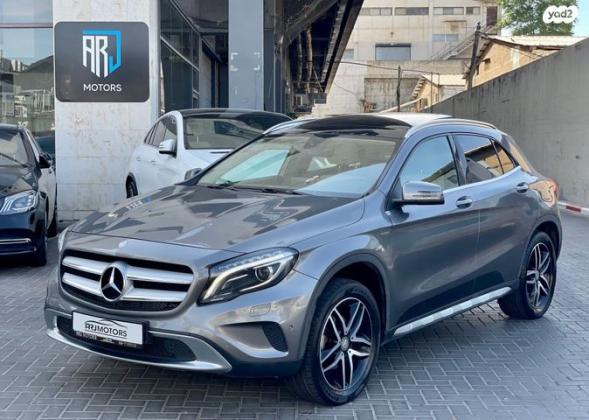 מרצדס GLA GLA200 Activity Edition אוט' 1.6 (156 כ''ס) בנזין 2016 למכירה בחולון