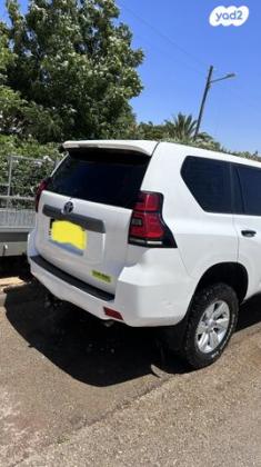 טויוטה לנד קרוזר ארוך 4X4 TS אוט' דיזל 7 מק' 2.8 (177 כ''ס) דיזל 2019 למכירה בעין דור
