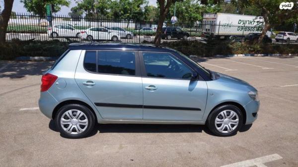 סקודה פאביה Ambiente אוט' 1.2 (105 כ''ס) בנזין 2011 למכירה בנתניה