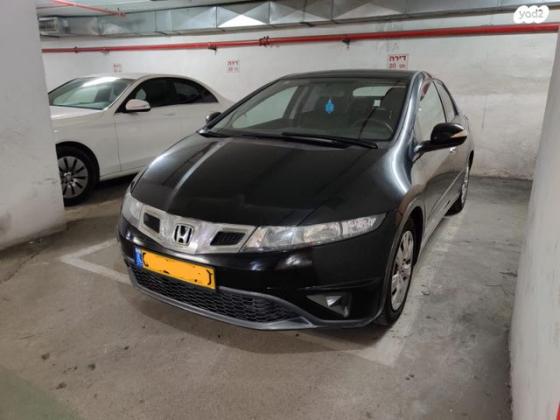 הונדה סיוויק האצ'בק החדשה Comfort אוט' 1.8 (140 כ''ס) בנזין 2010 למכירה בבאר שבע