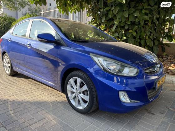 יונדאי i25 Premium אוט' 1.6 (124 כ"ס) בנזין 2011 למכירה באור יהודה