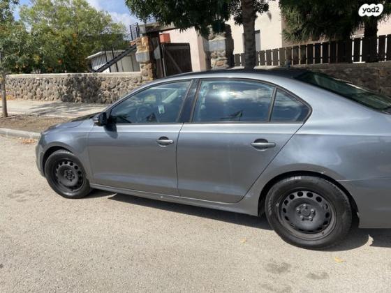 פולקסווגן ג'טה Trendline אוט' 1.2 (105 כ"ס) בנזין 2015 למכירה באניעם