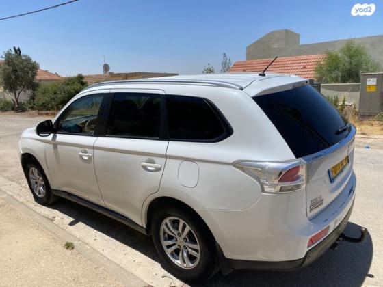 מיצובישי אאוטלנדר Instyle אוט' 7 מק' 2.0 (150 כ"ס) בנזין 2015 למכירה בטנא