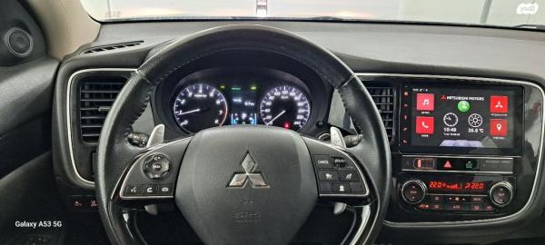 מיצובישי אאוטלנדר Instyle אוט' 7 מק' 2.0 (150 כ"ס) בנזין 2018 למכירה ב