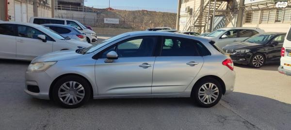 סיטרואן C4 Comfort אוט' 1.6 (120 כ''ס) בנזין 2013 למכירה בערד