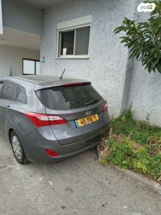 יונדאי i30 Inspire סטיישן אוט' 1.6 (135 כ"ס) בנזין 2013 למכירה בנצרת