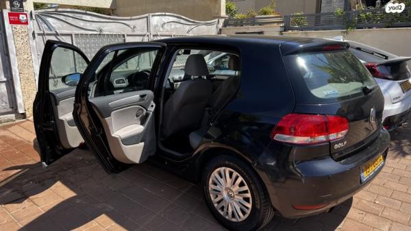 פולקסווגן גולף Trendline אוט' 5 דל' 1.2 (105 כ''ס) [2011-2013] בנזין 2013 למכירה בפתח תקווה