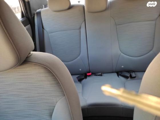 יונדאי i25 Premium אוט' 1.6 (124 כ"ס) בנזין 2015 למכירה בגדרה