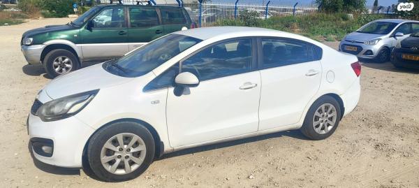 קיה ריו LX סדאן ידני 1.4 (109 כ''ס) בנזין 2013 למכירה בכפר סבא