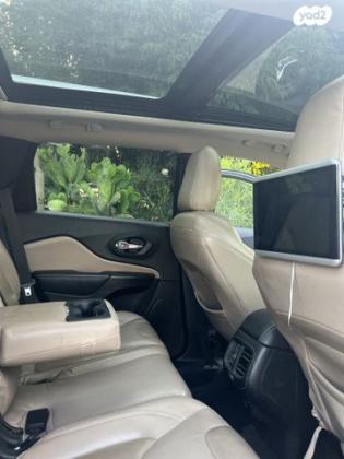 ג'יפ / Jeep צ'ירוקי Latitude אוט' 2.4 (184 כ''ס) בנזין 2016 למכירה במשמר השבעה