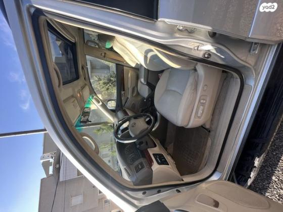 טויוטה לנד קרוזר ארוך 4X4 Luxury אוט' דיזל 8 מק' 3.0 (166 כ''ס) דיזל 2005 למכירה בבוקעתא