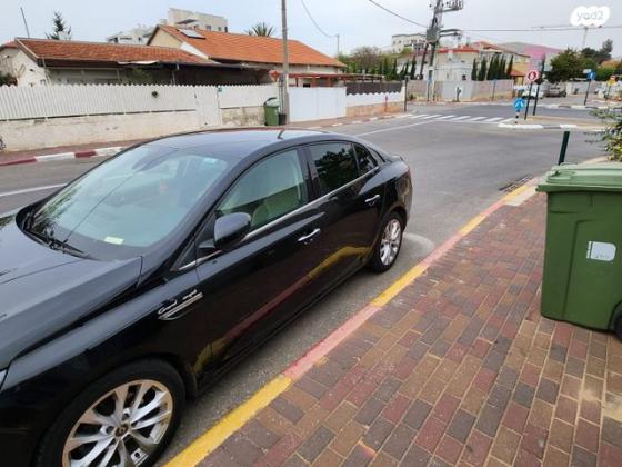 רנו מגאן גראנד קופה Intense אוט' 1.3 (140 כ''ס) בנזין 2019 למכירה בהרצליה