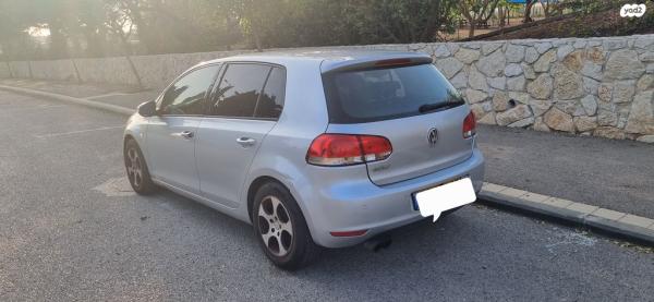 פולקסווגן גולף Trendline אוט' 5 דל' 1.6 (102 כ''ס) בנזין 2009 למכירה בחיפה