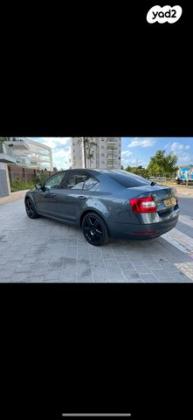 סקודה אוקטביה Ambition אוט' 1.0 (115 כ"ס) בנזין 2017 למכירה ברחוב