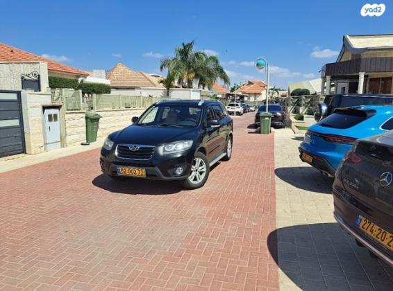 יונדאי סנטה פה 4X4 Luxury אוט' דיזל 7 מק' 2.2 (197 כ''ס) דיזל 2010 למכירה בנתיבות