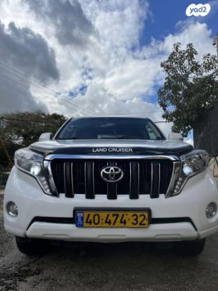 טויוטה לנד קרוזר ארוך 4X4 Luxury Led אוט' דיזל 7 מק' 3.0 (190 כ''ס) דיזל 2015 למכירה בערערה