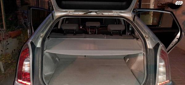 טויוטה פריוס GLI הייבריד אוט' 1.8 (99 כ"ס) בנזין 2013 למכירה בבאר שבע